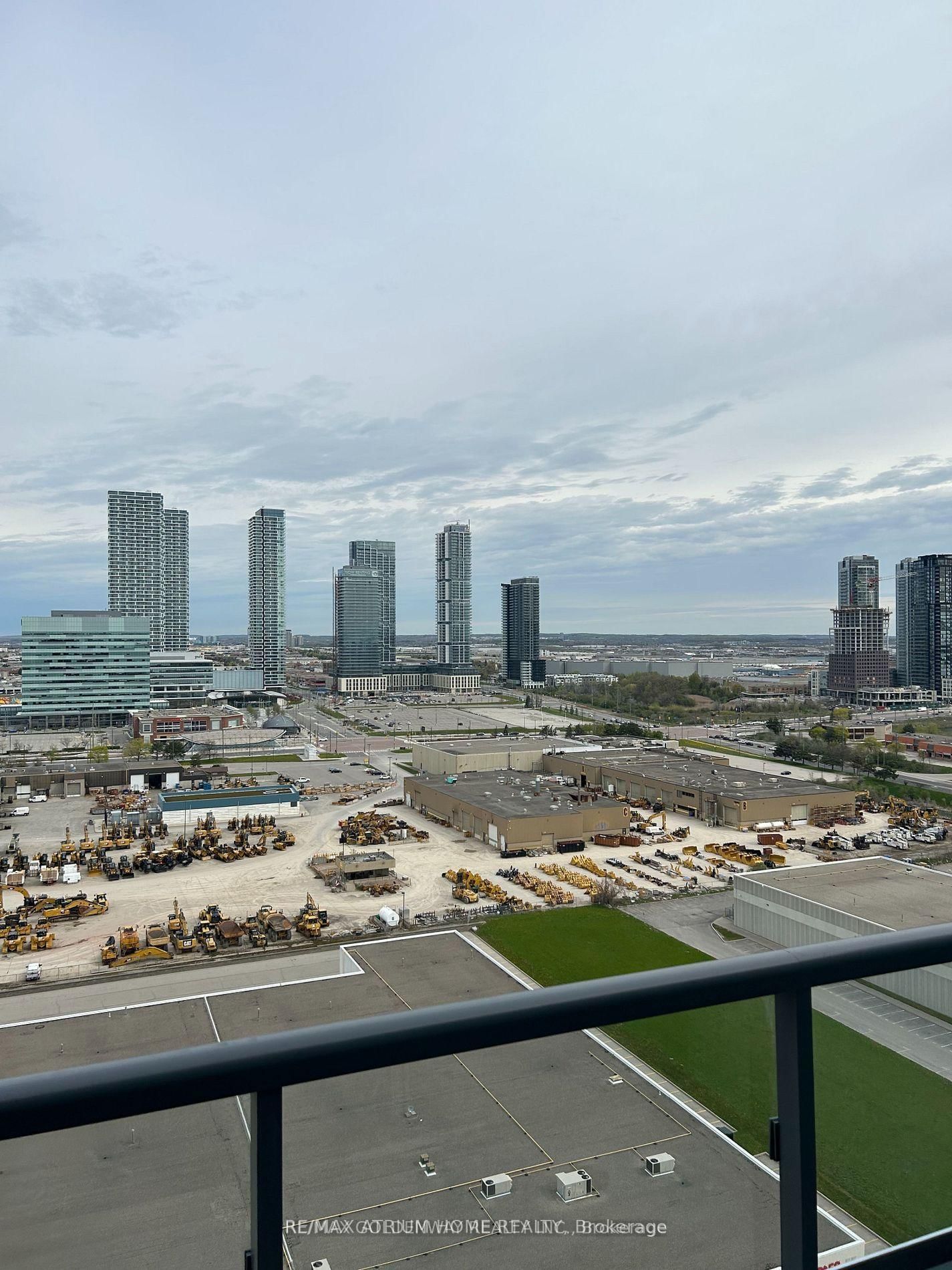 38 Honeycrisp Crescent, Unit 2112 - Photo 25