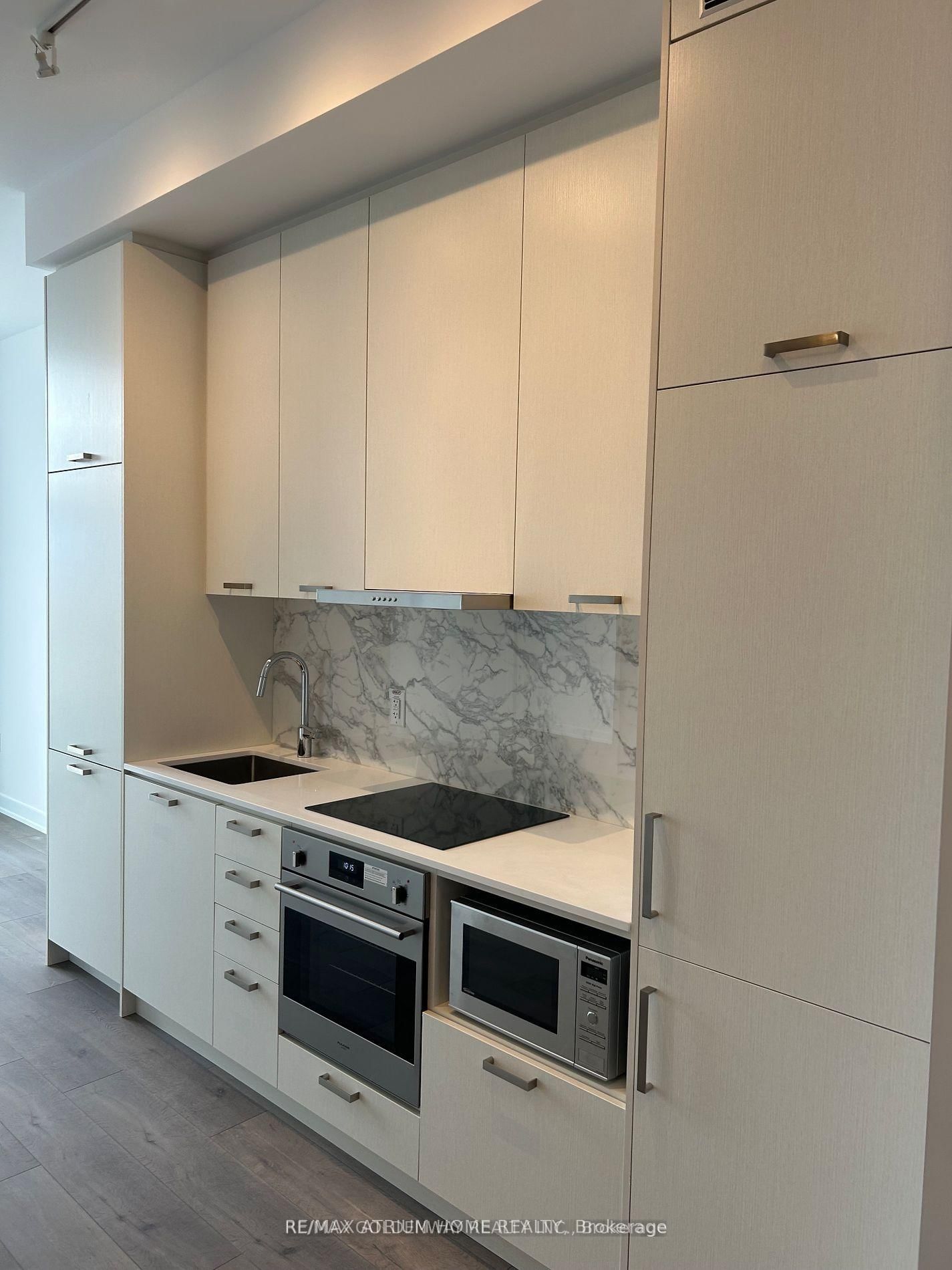 38 Honeycrisp Crescent, Unit 2112 - Photo 5