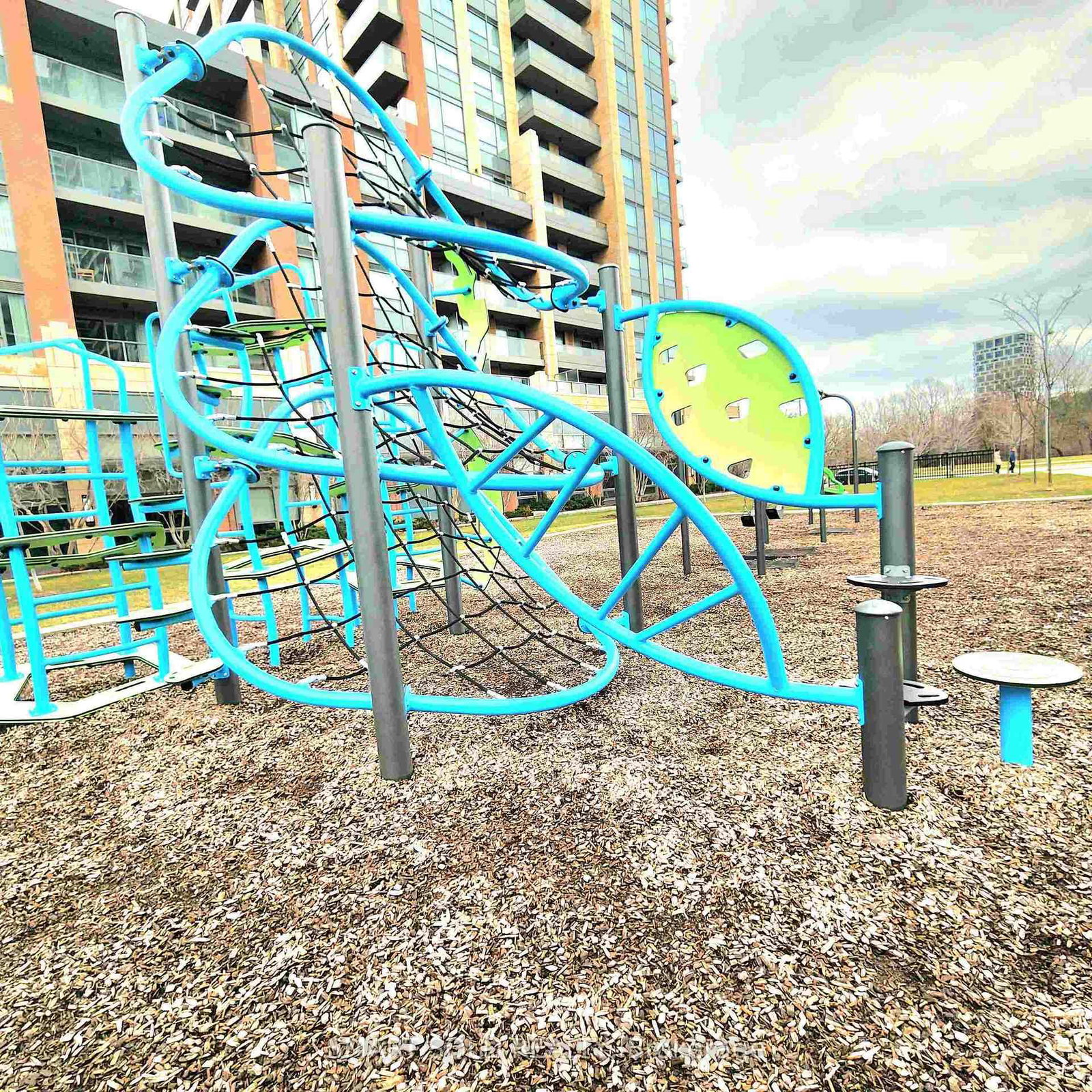 8200 Birchmount Road W, Unit 506 - Photo 40