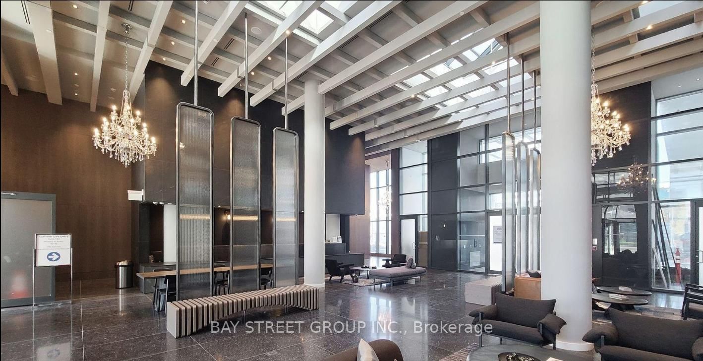 8 interchange Way, Unit 612 - Photo 10