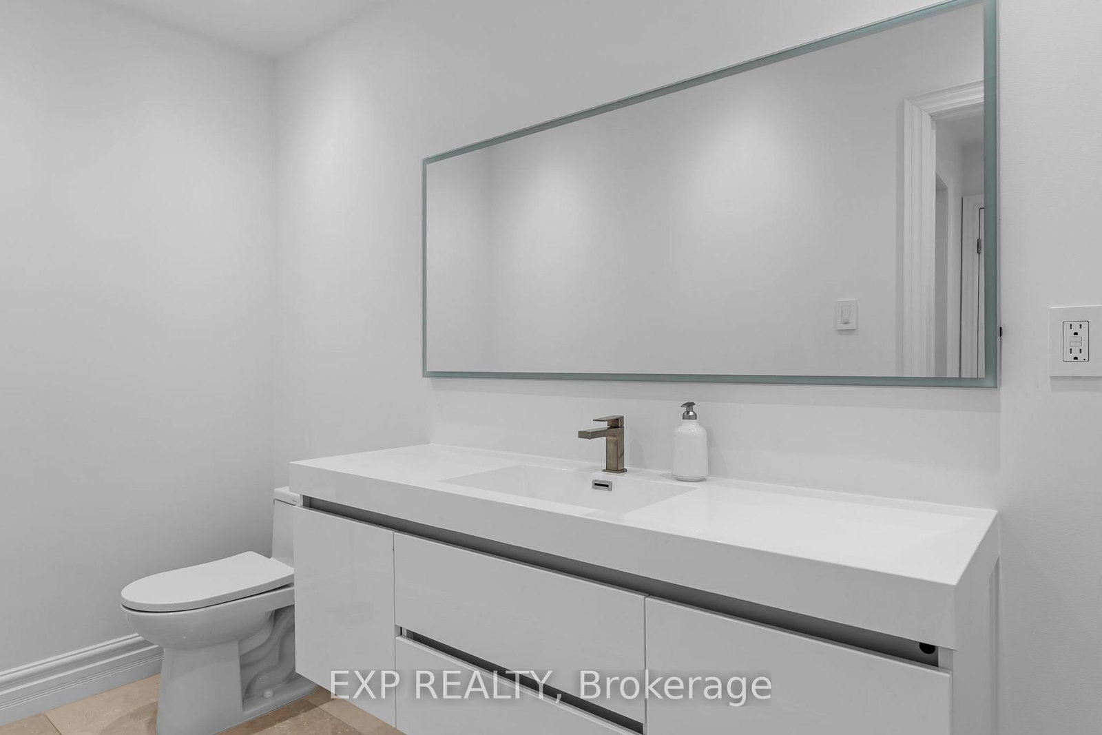 Detached House for sale at 27 Via Nova Drive, Vaughan, Ontario, L4L 7P9 - East Woodbridge - MLS: N12994250