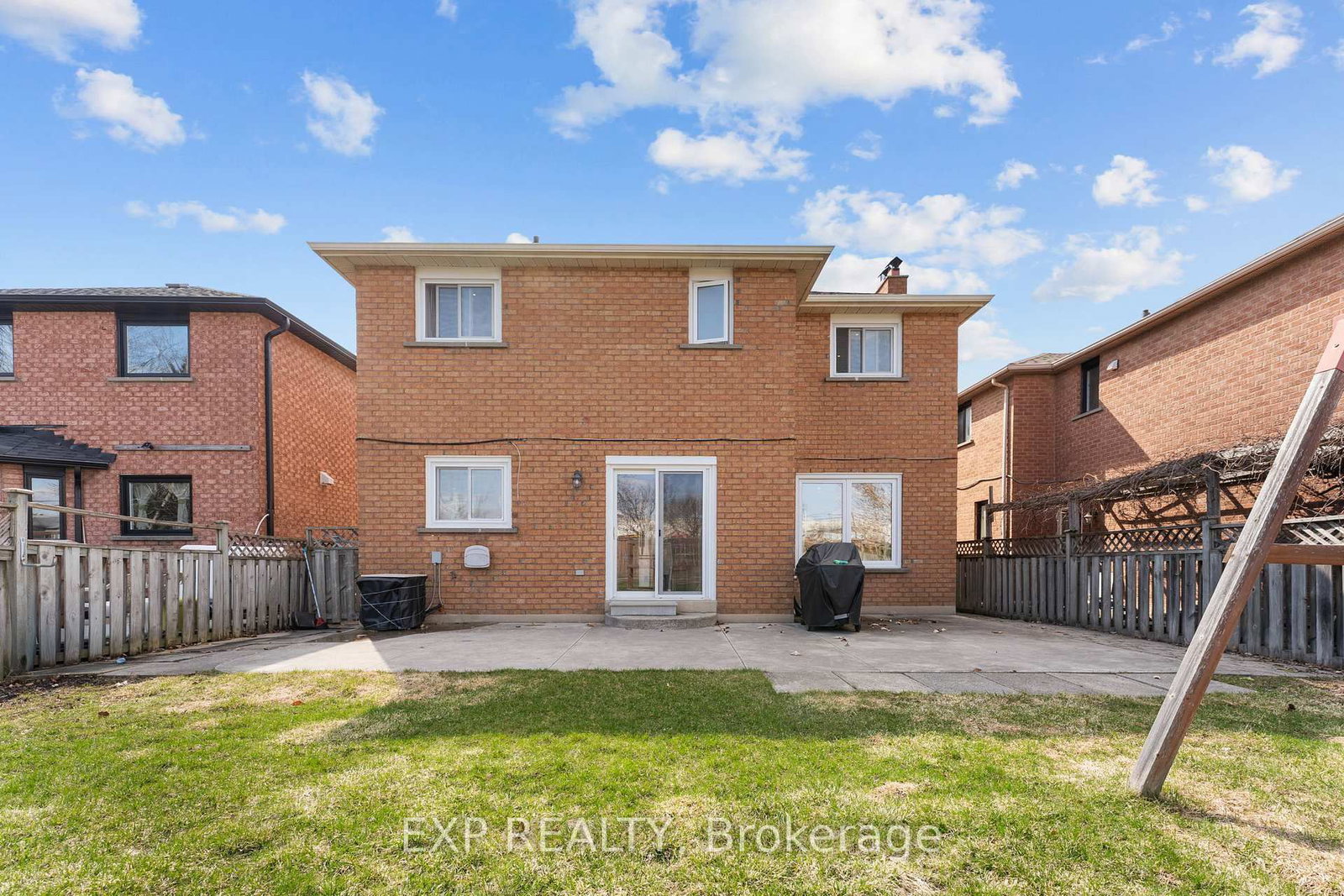 Detached House for sale at 27 Via Nova Drive, Vaughan, Ontario, L4L 7P9 - East Woodbridge - MLS: N12994250