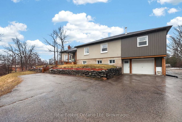 1720 Cameron Street W