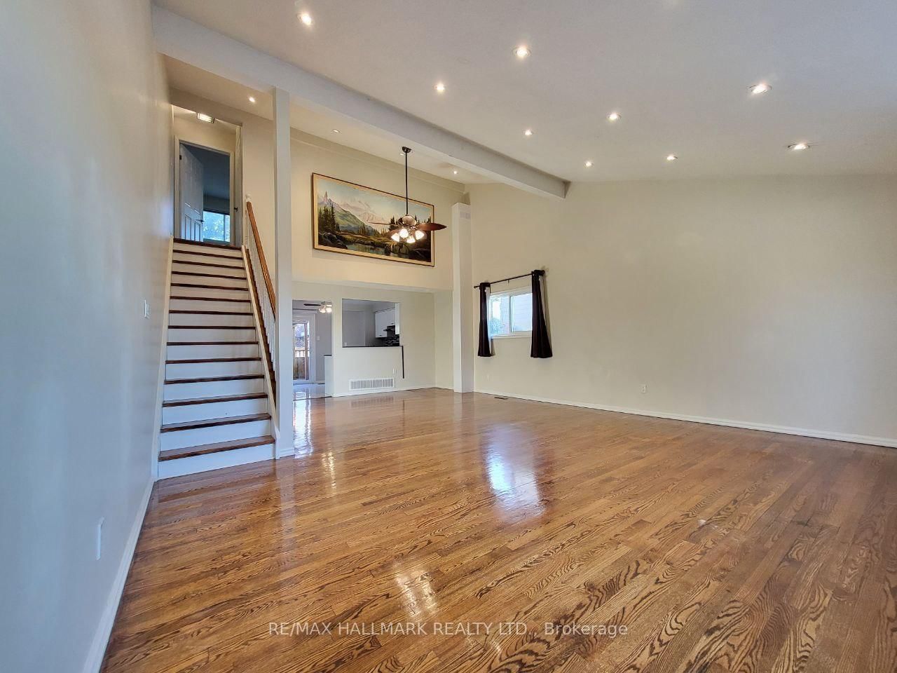 928 Wayne Drive, Unit Main - Photo 2