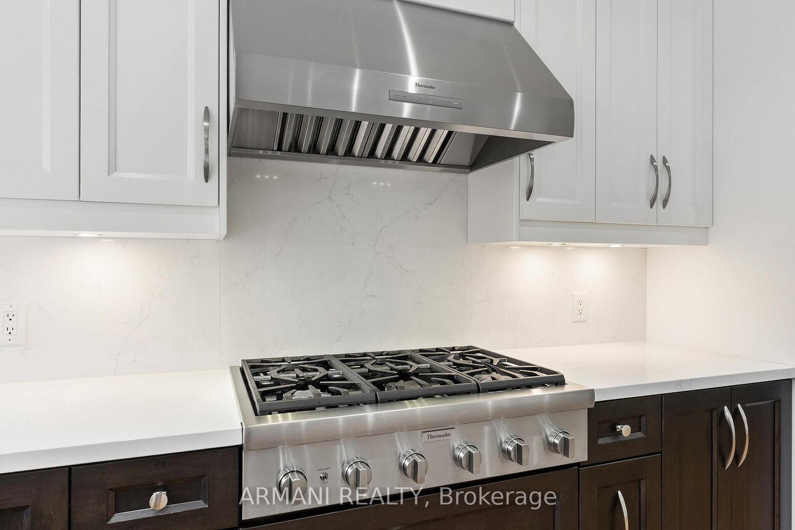 Detached House for sale at 42 St Michele Place, Vaughan, Ontario, L4H 2H8 - Islington Woods - MLS: N12994356