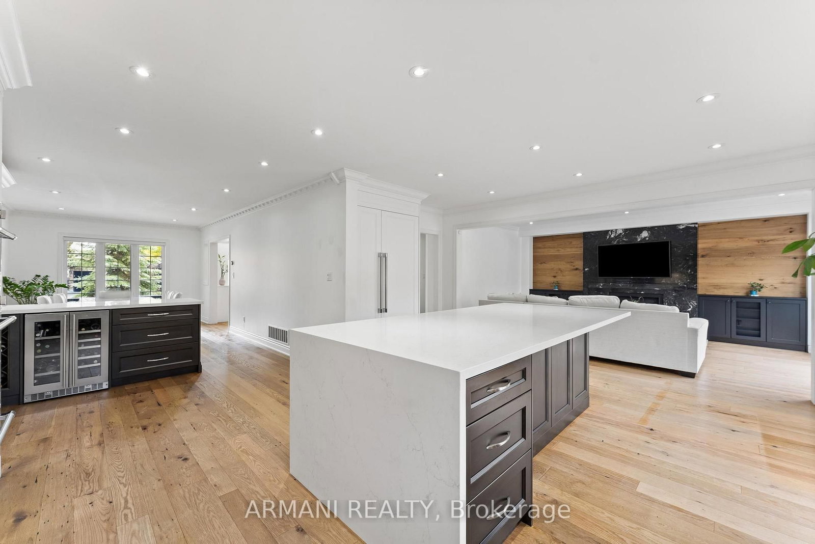 Detached House for sale at 42 St Michele Place, Vaughan, Ontario, L4H 2H8 - Islington Woods - MLS: N12994356