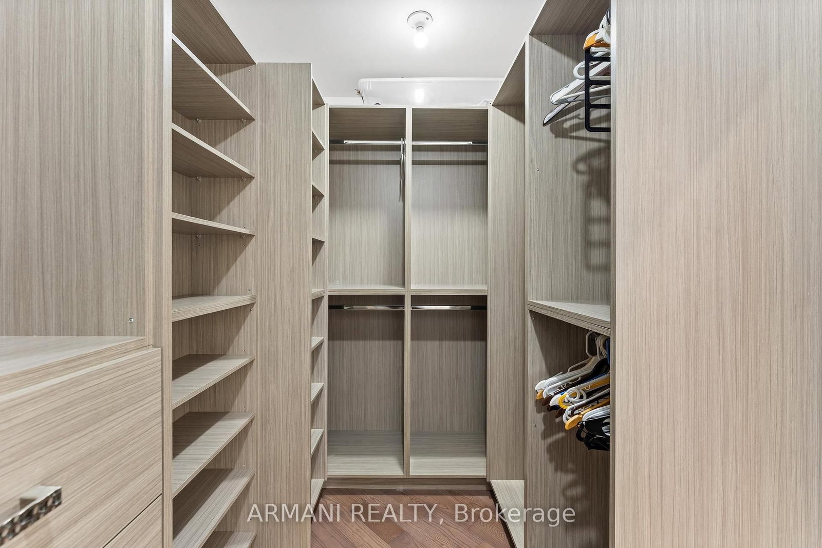 Detached House for sale at 42 St Michele Place, Vaughan, Ontario, L4H 2H8 - Islington Woods - MLS: N12994356