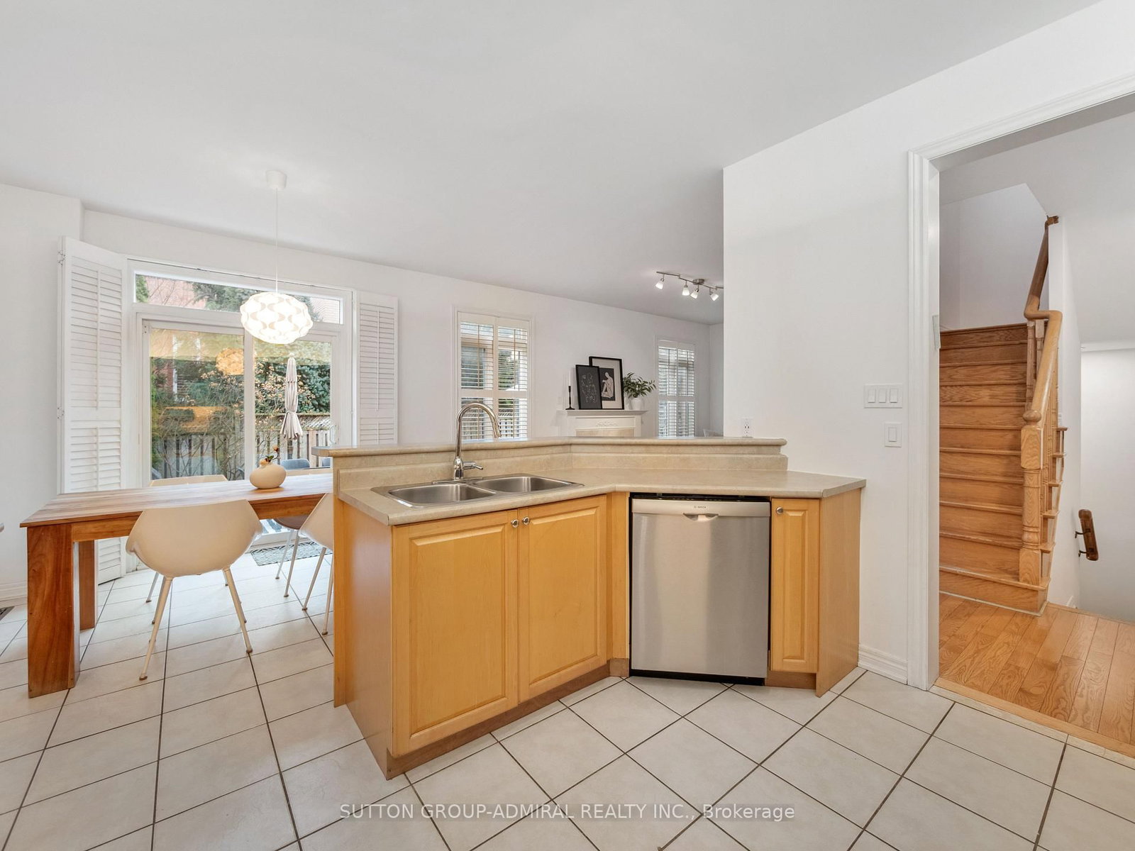 Detached House for sale at 45 Chardonnay Drive, Vaughan, Ontario, L4J 8R8 - Patterson - MLS: N12994402