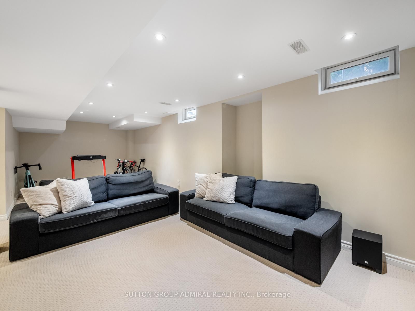 Detached House for sale at 45 Chardonnay Drive, Vaughan, Ontario, L4J 8R8 - Patterson - MLS: N12994402