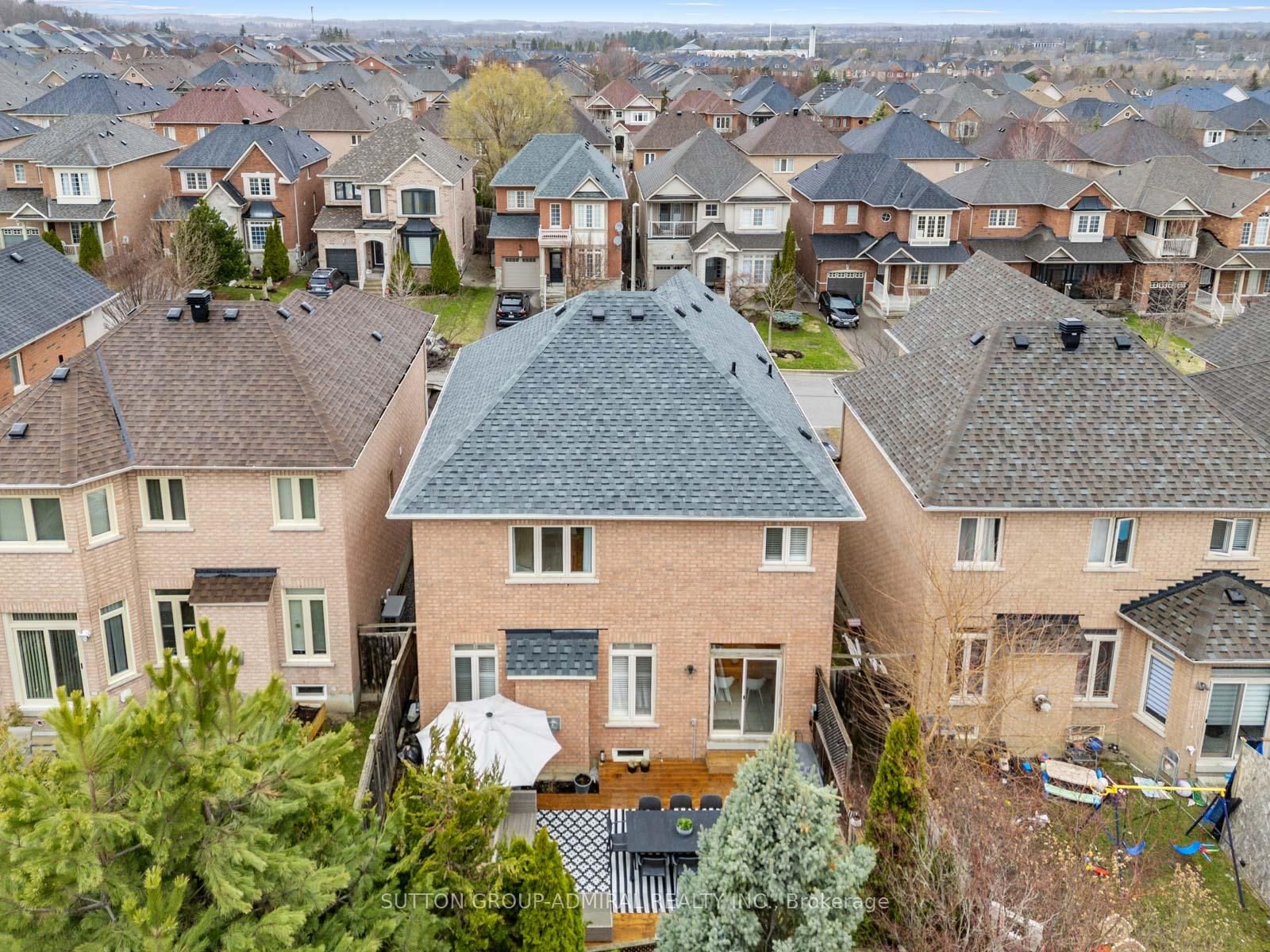 Detached House for sale at 45 Chardonnay Drive, Vaughan, Ontario, L4J 8R8 - Patterson - MLS: N12994402