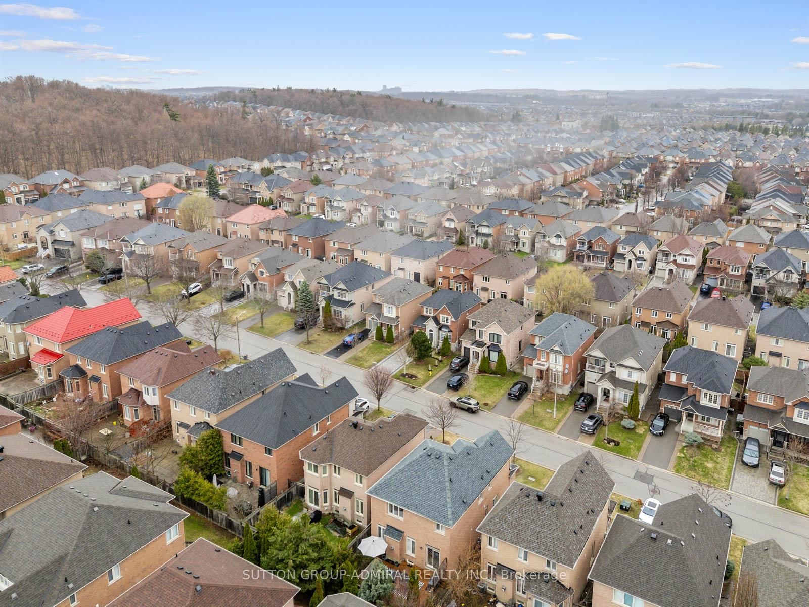 Detached House for sale at 45 Chardonnay Drive, Vaughan, Ontario, L4J 8R8 - Patterson - MLS: N12994402