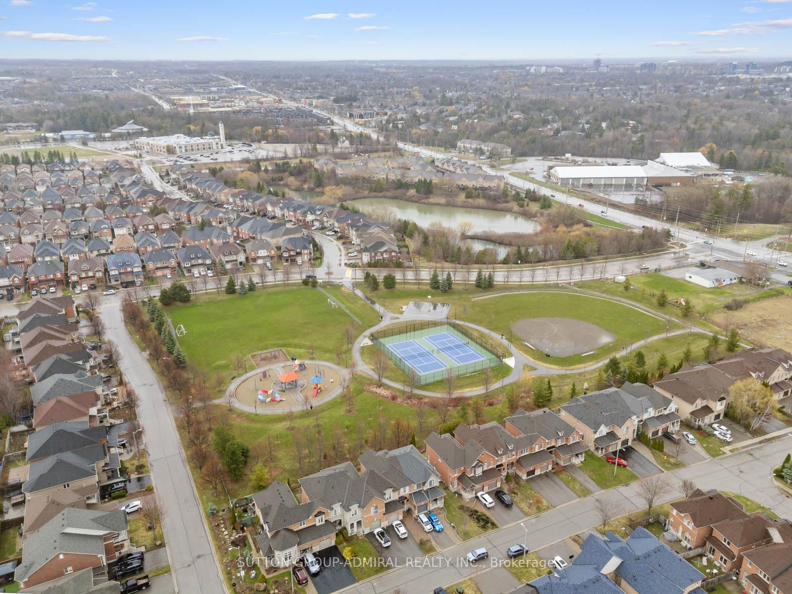 Detached House for sale at 45 Chardonnay Drive, Vaughan, Ontario, L4J 8R8 - Patterson - MLS: N12994402