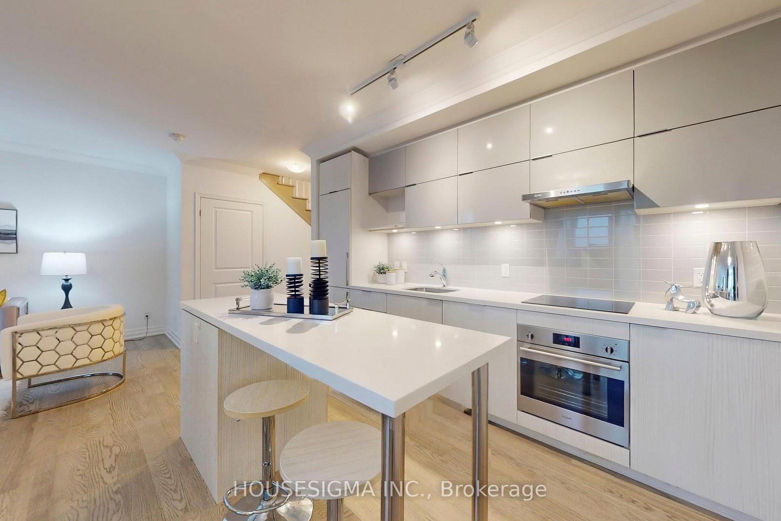 18 Rouge Valley Drive, Unit 101 - Photo 11