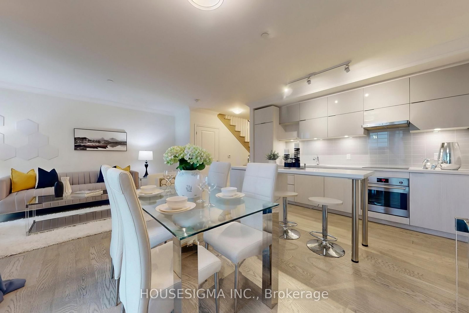 18 Rouge Valley Drive, Unit 101 - Photo 14