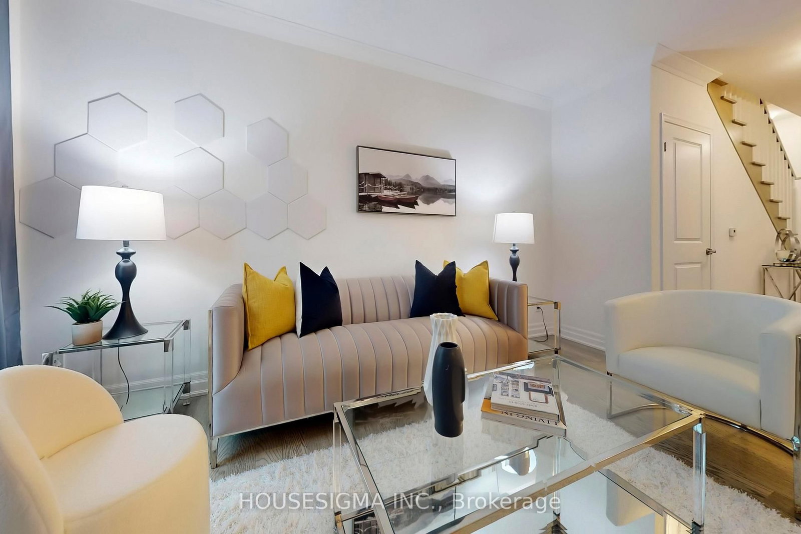 18 Rouge Valley Drive, Unit 101 - Photo 5