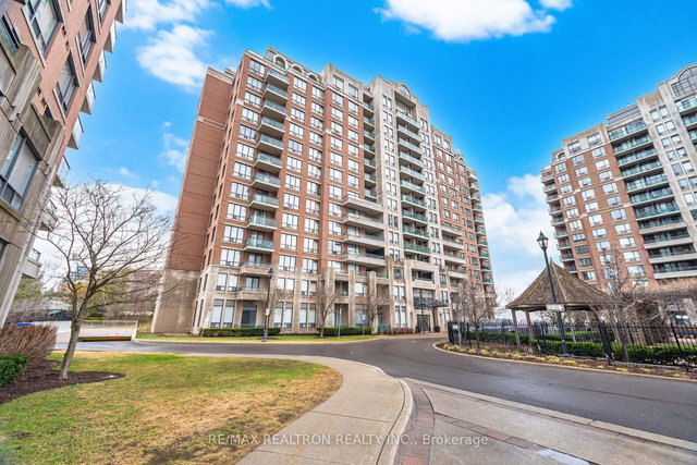 411 - 330 Red Maple Road