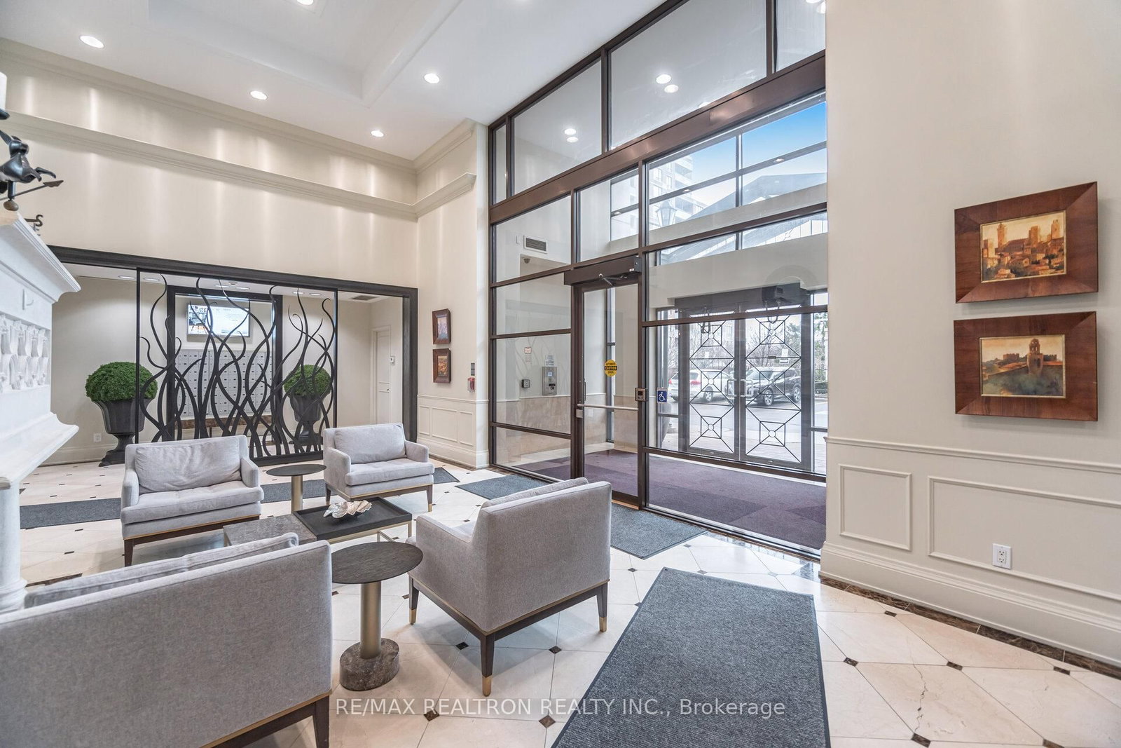 Condo for sale at 411-330 Red Maple Road, Richmond Hill, Ontario, L4C 0T6 - Langstaff - MLS: N12994502