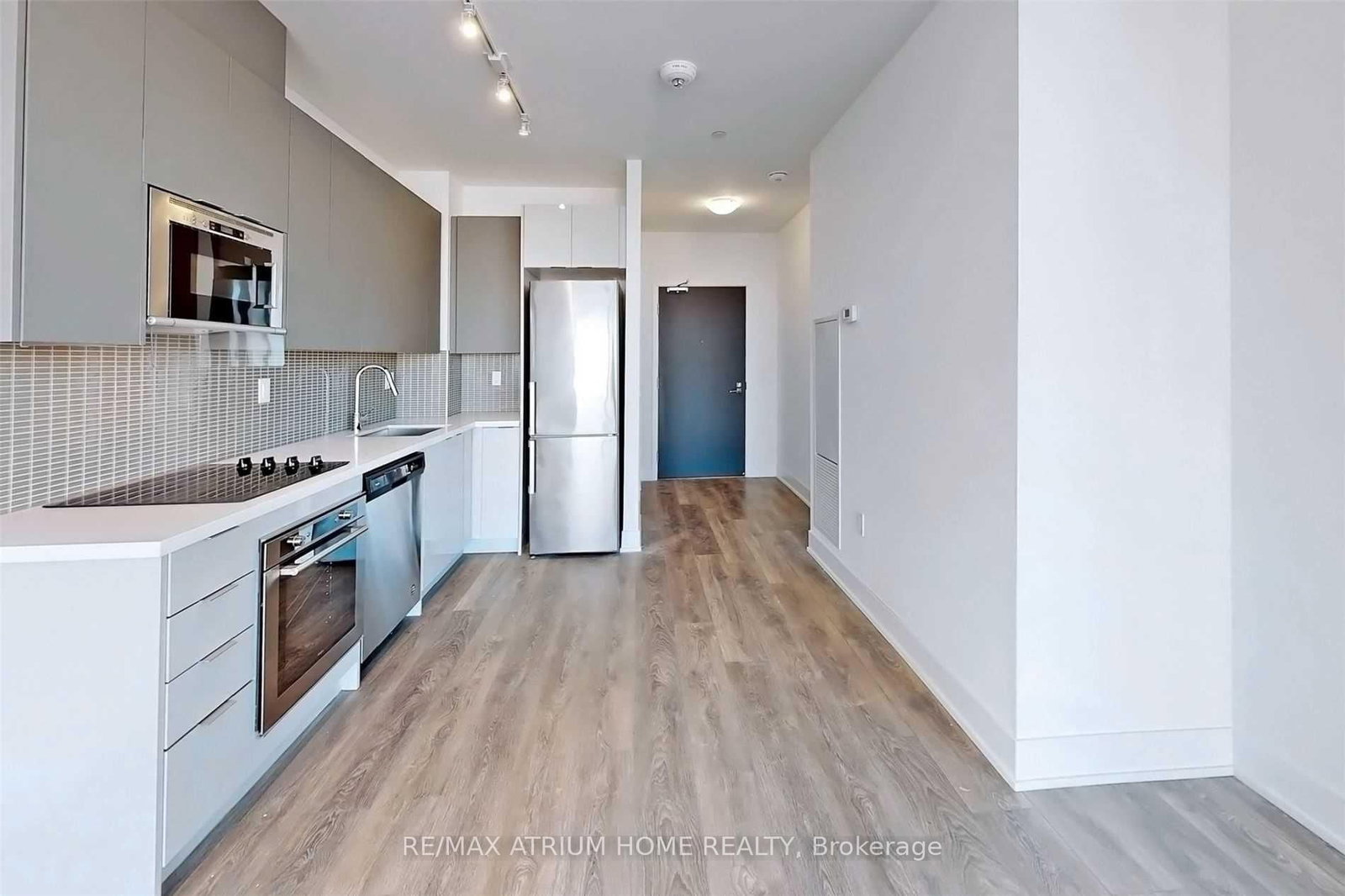 2908 Highway 7 Road, Unit 611 - Photo 11