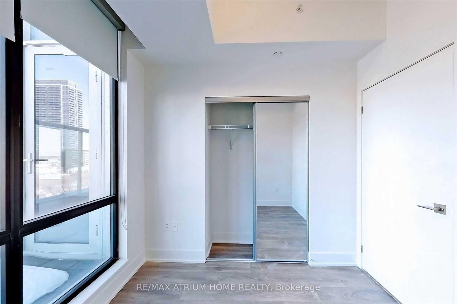 2908 Highway 7 Road, Unit 611 - Photo 22