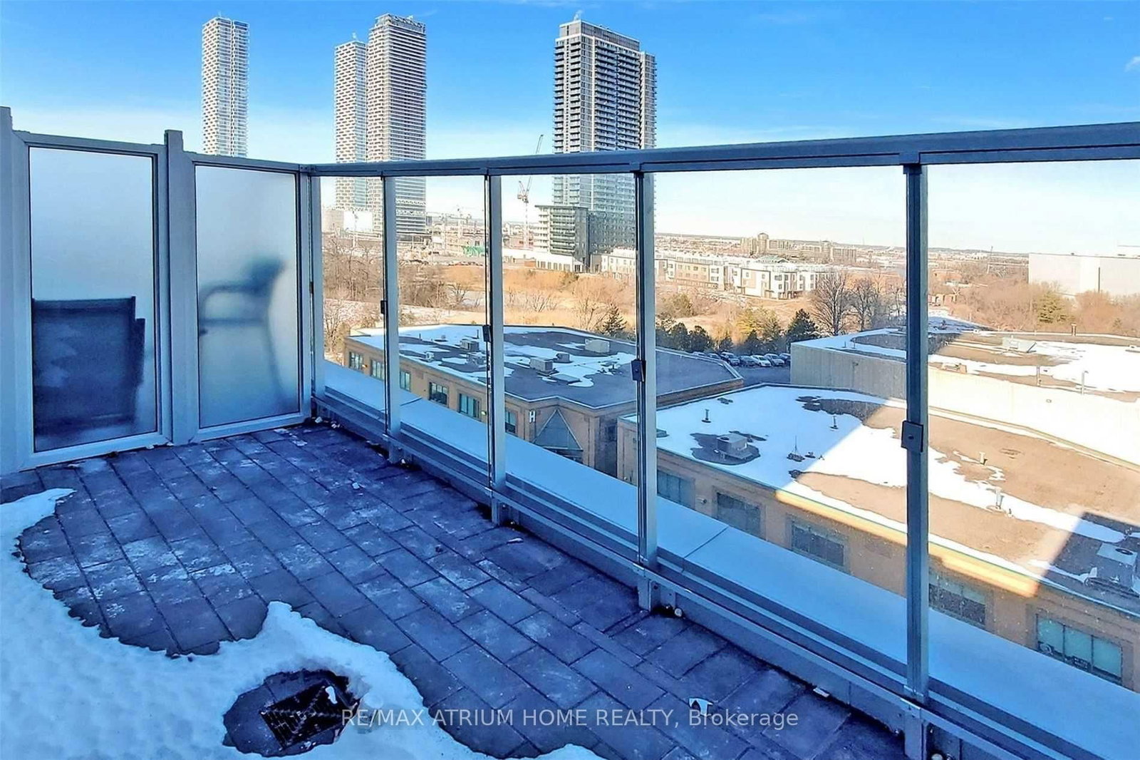 2908 Highway 7 Road, Unit 611 - Photo 27