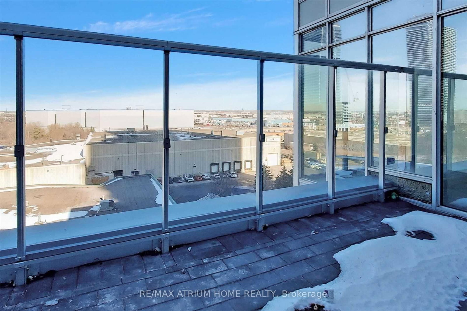 2908 Highway 7 Road, Unit 611 - Photo 28