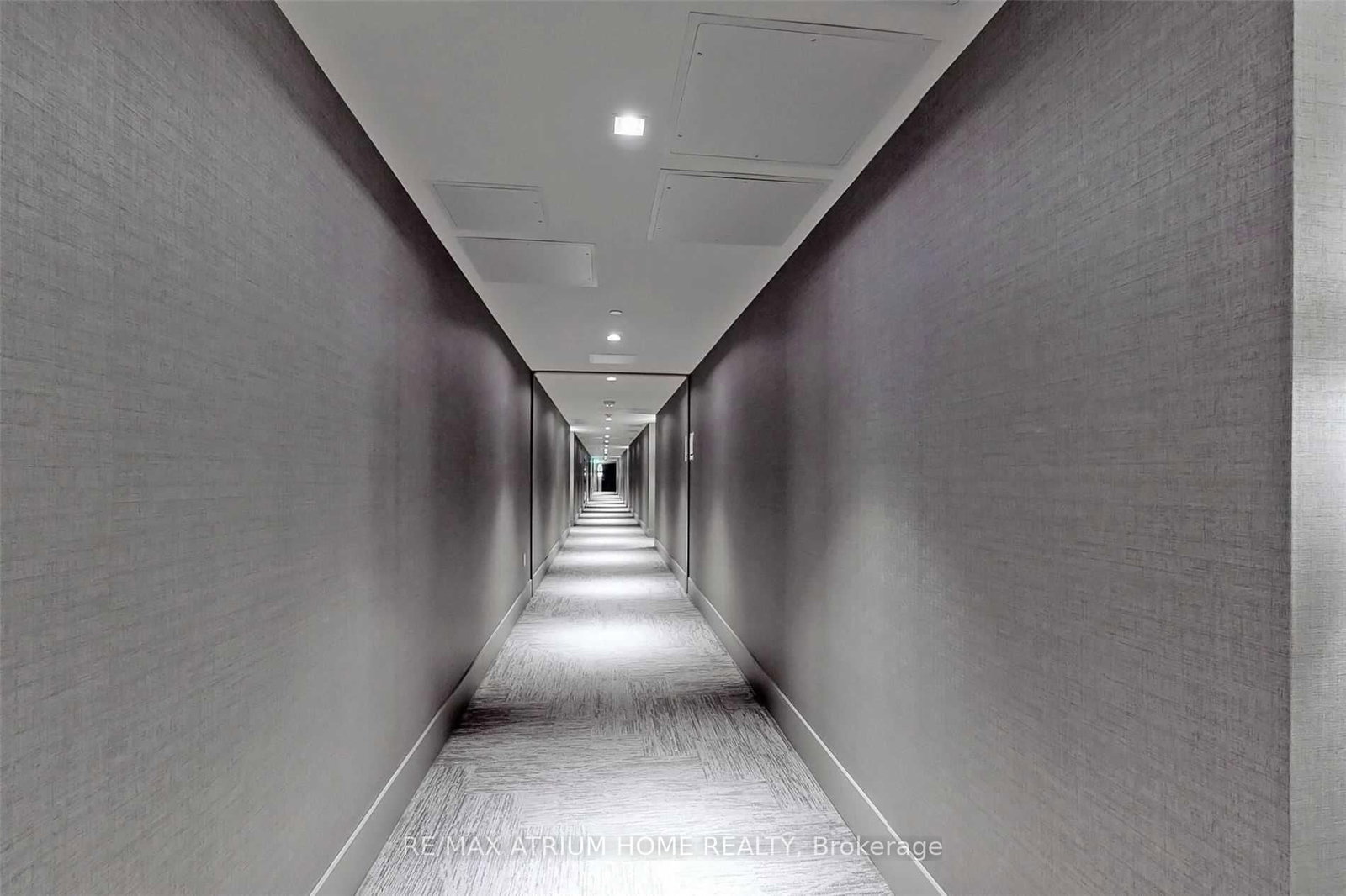 2908 Highway 7 Road, Unit 611 - Photo 3