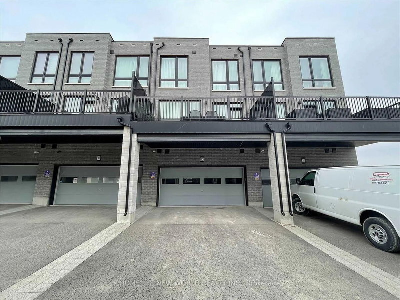 35 Hammersmith Lane, Markham, L6C 0Z5 | Image 2