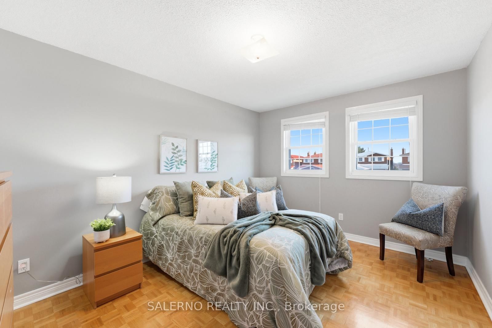 Detached House for sale at 125 Kaiser Drive, Vaughan, Ontario, L4L 3V3 - West Woodbridge - MLS: N12994806