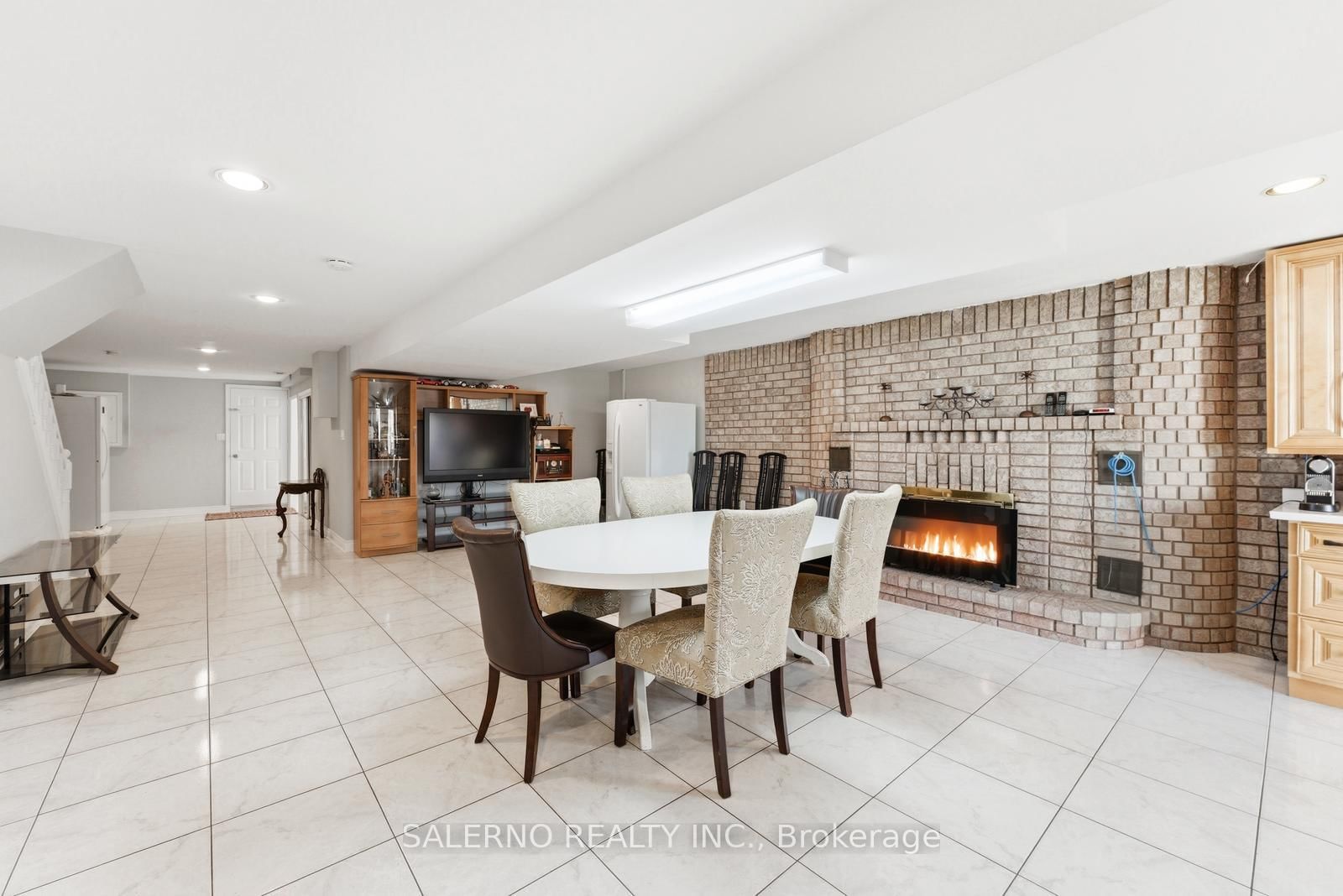 Detached House for sale at 125 Kaiser Drive, Vaughan, Ontario, L4L 3V3 - West Woodbridge - MLS: N12994806