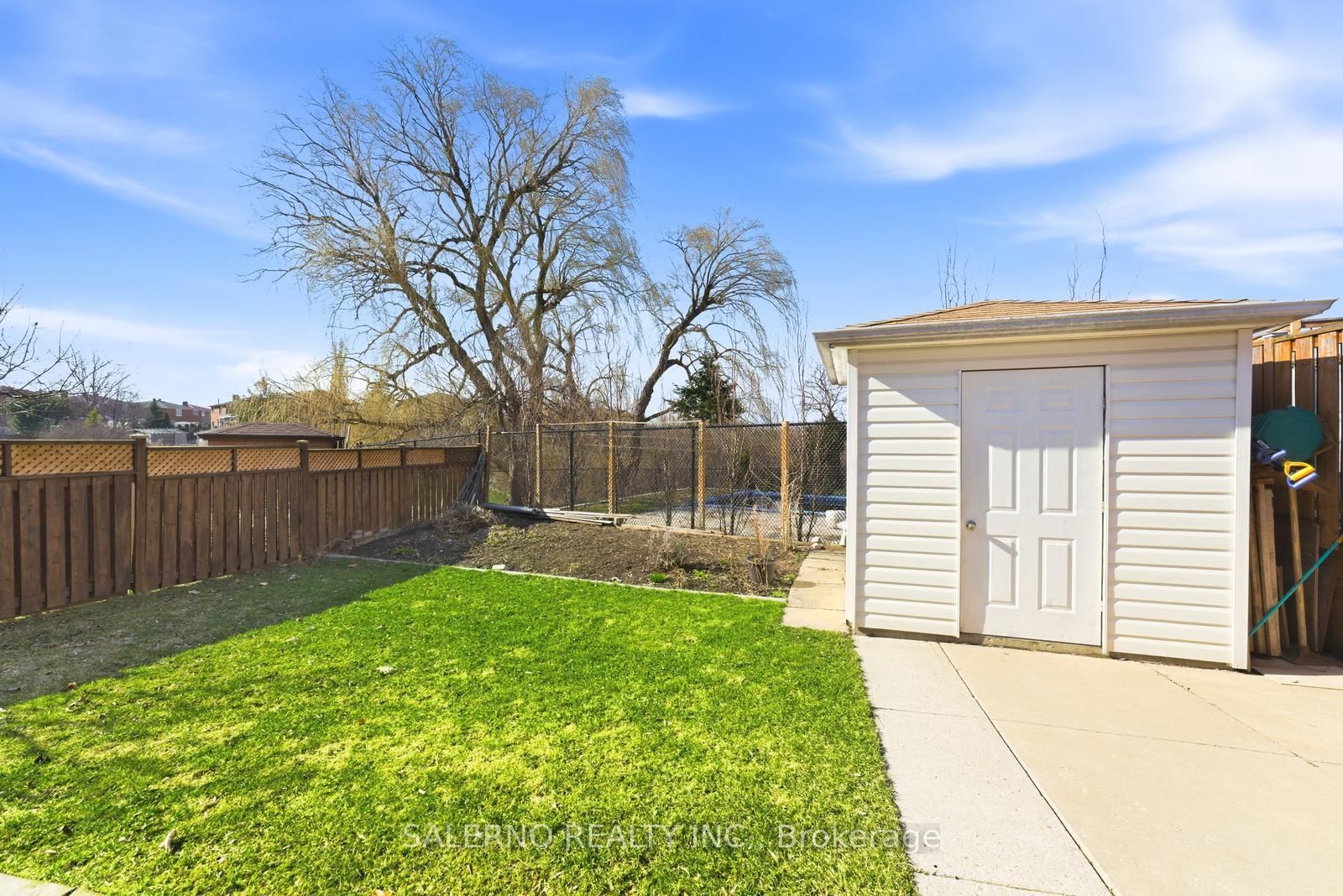 Detached House for sale at 125 Kaiser Drive, Vaughan, Ontario, L4L 3V3 - West Woodbridge - MLS: N12994806