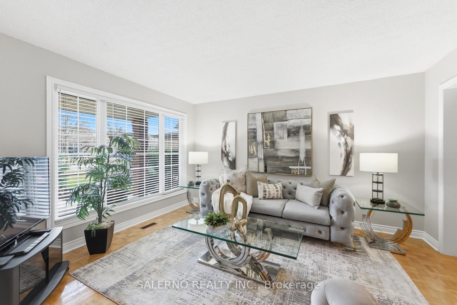 Detached House for sale at 125 Kaiser Drive, Vaughan, Ontario, L4L 3V3 - West Woodbridge - MLS: N12994806