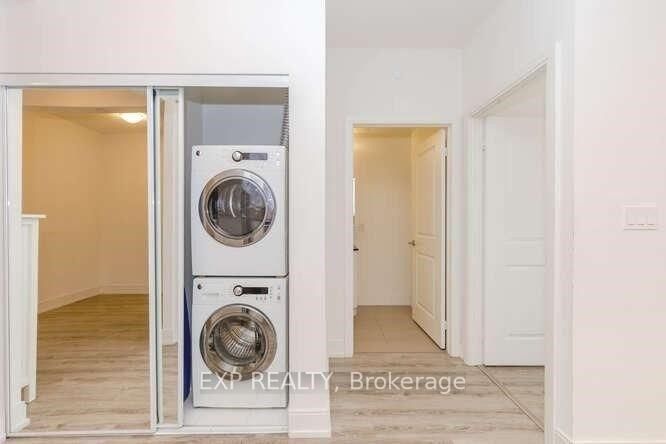 9608 Yonge Street, Unit 1603 - Photo 3