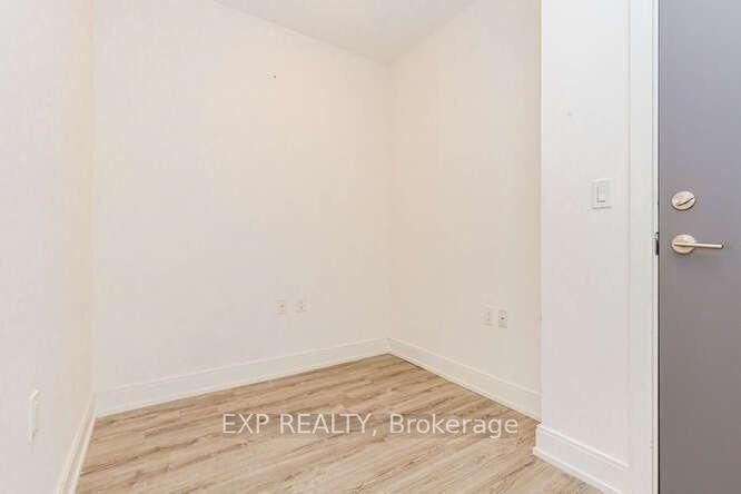 9608 Yonge Street, Unit 1603 - Photo 6