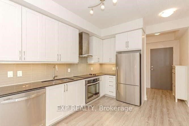 9608 Yonge Street, Unit 1603 - Photo 8