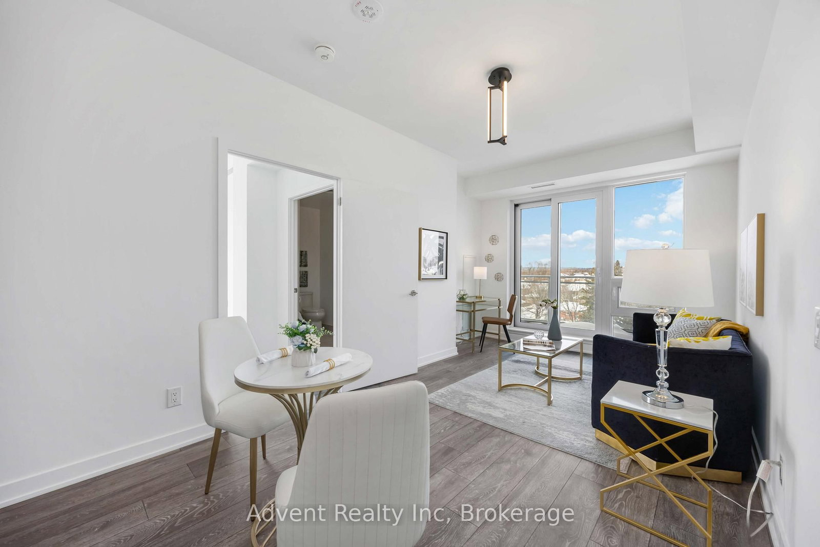 8888 YONGE Street, Unit 412 - Photo 8