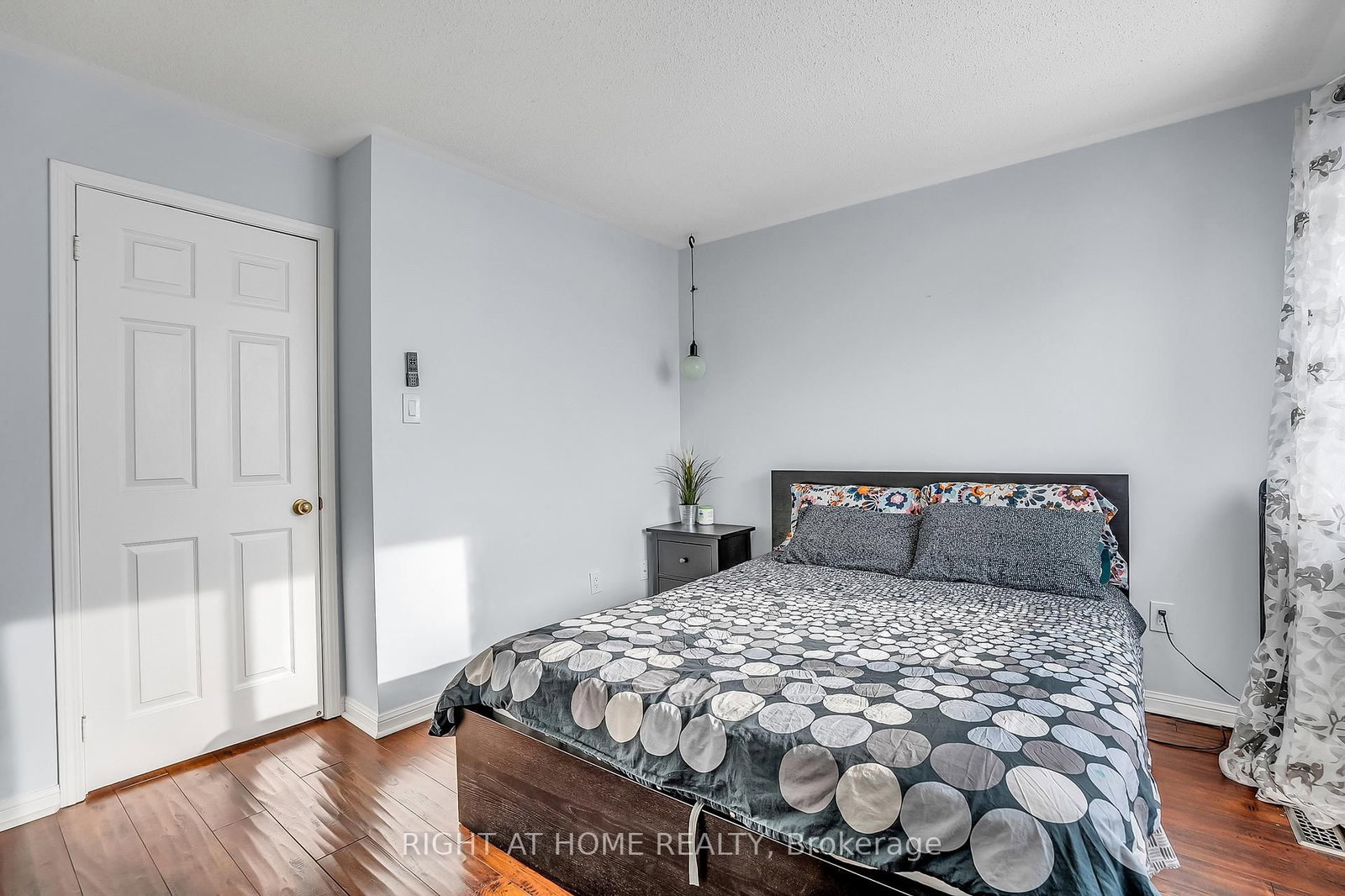 Townhouse for sale at 89 Cornell Park Avenue, Markham, Ontario, L6B 1B6 - Cornell - MLS: N12995226