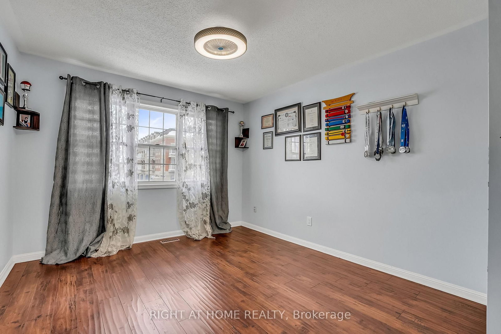 Townhouse for sale at 89 Cornell Park Avenue, Markham, Ontario, L6B 1B6 - Cornell - MLS: N12995226