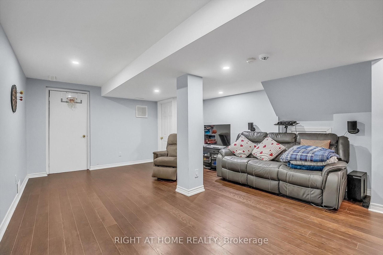 Townhouse for sale at 89 Cornell Park Avenue, Markham, Ontario, L6B 1B6 - Cornell - MLS: N12995226