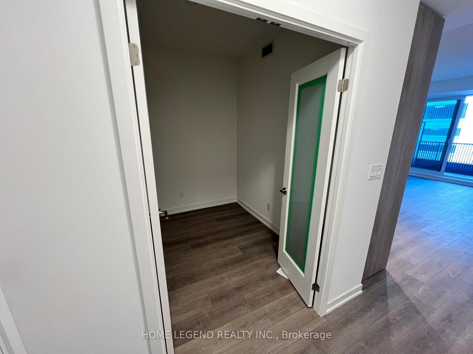 38 Simcoe Promenade, Unit 715 - Photo 6