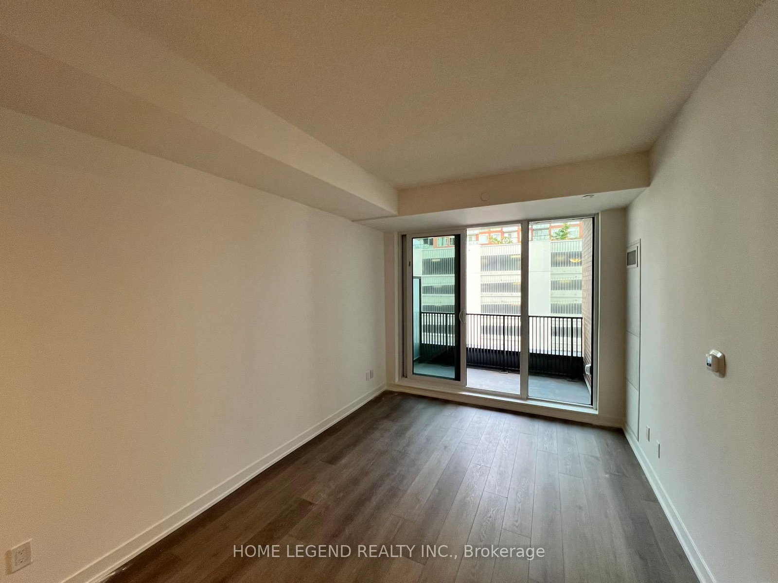 38 Simcoe Promenade, Unit 715 - Photo 7