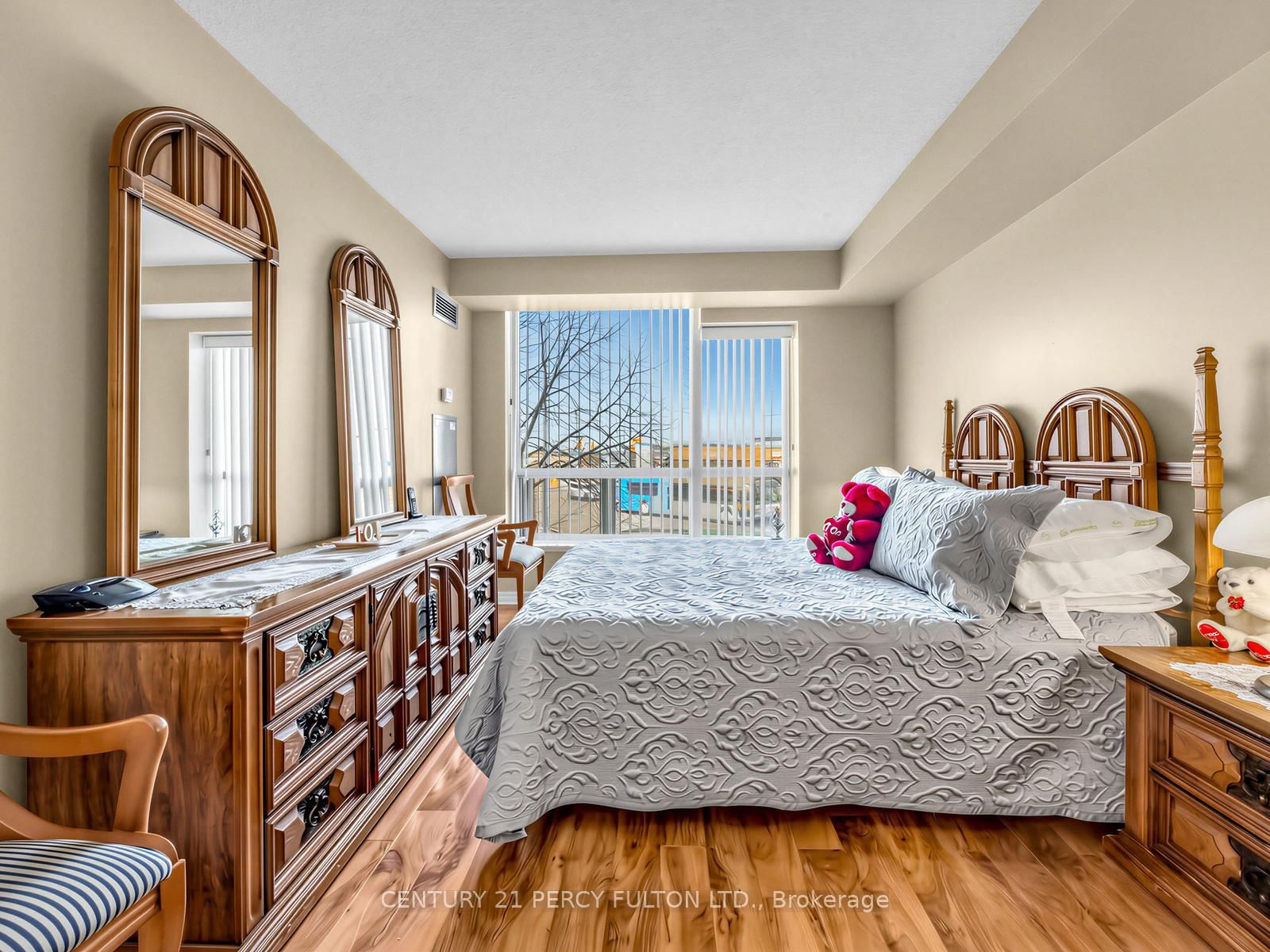 745 New Westminster Drive, Unit 201 - Photo 21