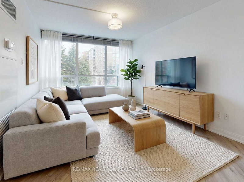 406 - 120 Promenade Circ, Vaughan, L4J 7W9 | Image 3