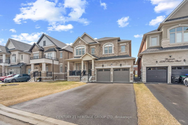1530 Harker St, Innisfil, L9S 0J9 | Image 3