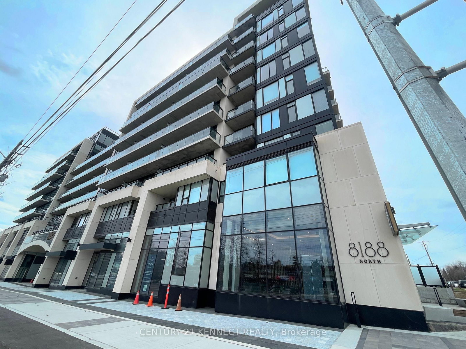 8188 Yonge Street, Unit 707 - Photo 2