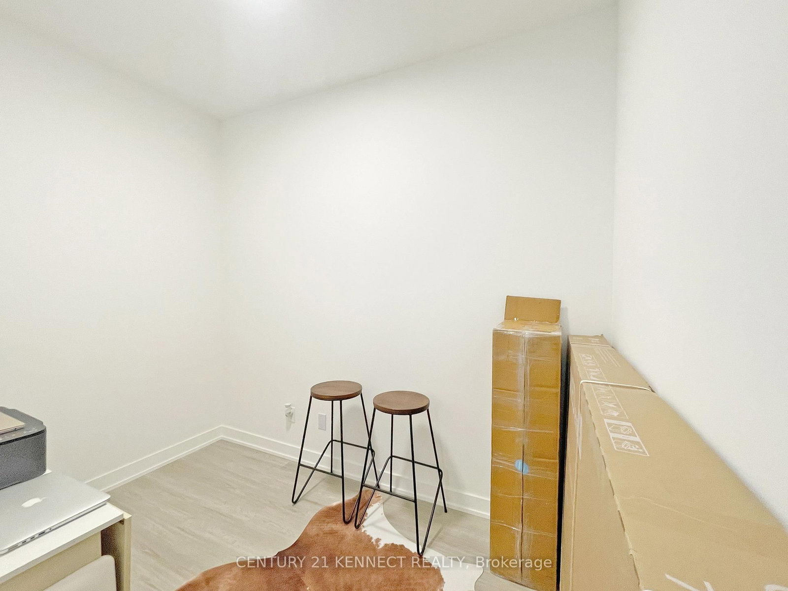 8188 Yonge Street, Unit 707 - Photo 20