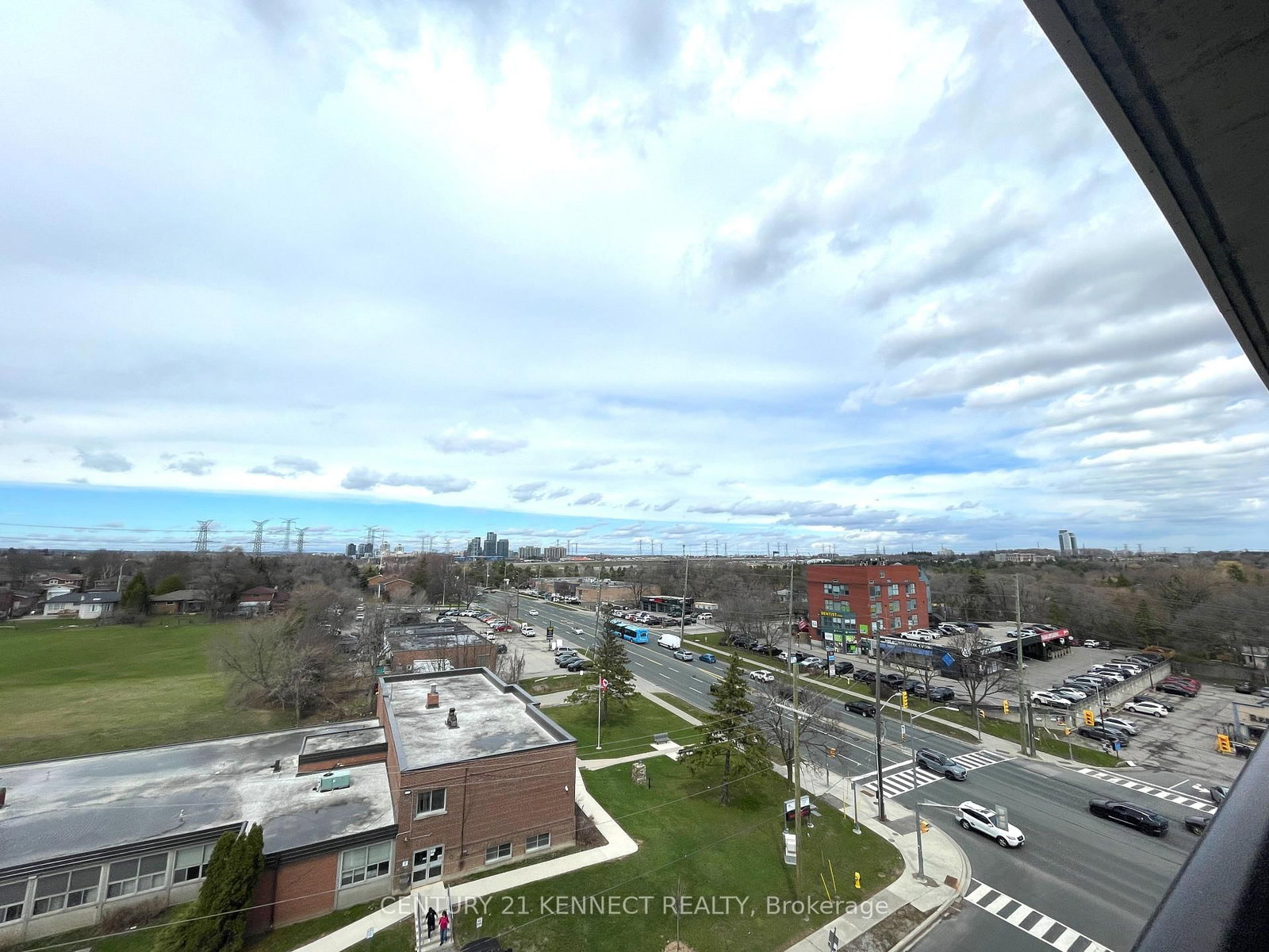 8188 Yonge Street, Unit 707 - Photo 26