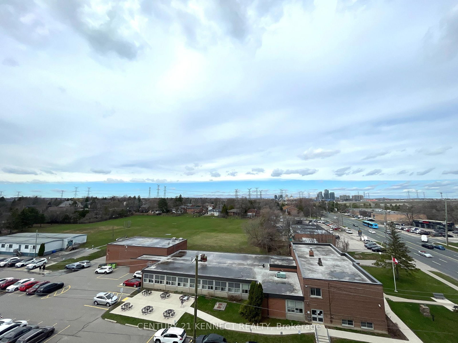 8188 Yonge Street, Unit 707 - Photo 27