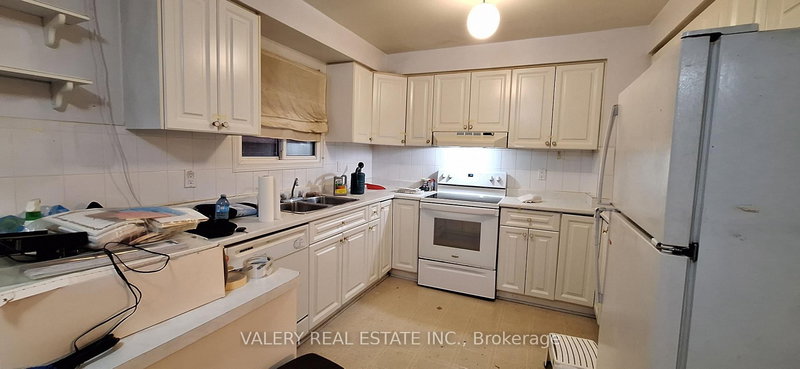 91 Greenbush Crescent Cres, Vaughan, L4J 5M6 | Image 2