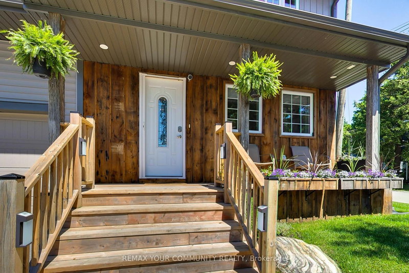 826 Adams Rd, Innisfil, L9S 4E1 | Image 2