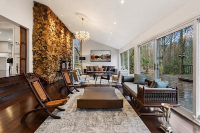 14038 Bayview Ave | Aurora | Image